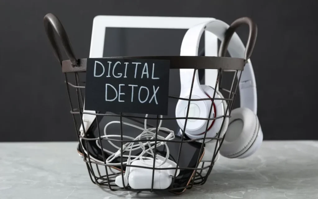 Digital Detox ala Gen Z: Menemukan Kembali Diri di Luar Layar Ponsel