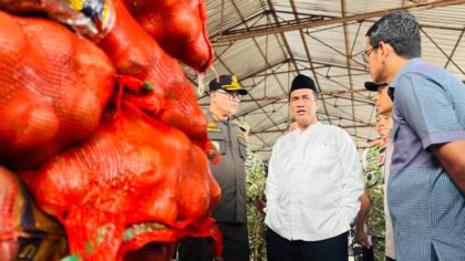 Operasi Dini Hari Mentan Amran Gagalkan Penyelundupan 133 Ton Bawang Bombai Ilegal
