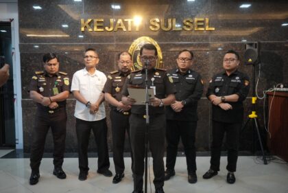 Kejati Sulsel saat menggelar press rilis kasus korupsi bibit nanas di Sulsel