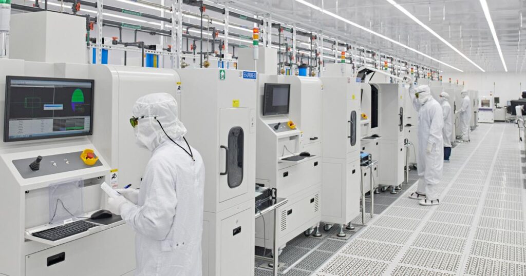 Apple Tambah Mitra, Produksi Sensor dan Chip iPhone Dialihkan ke Amerika