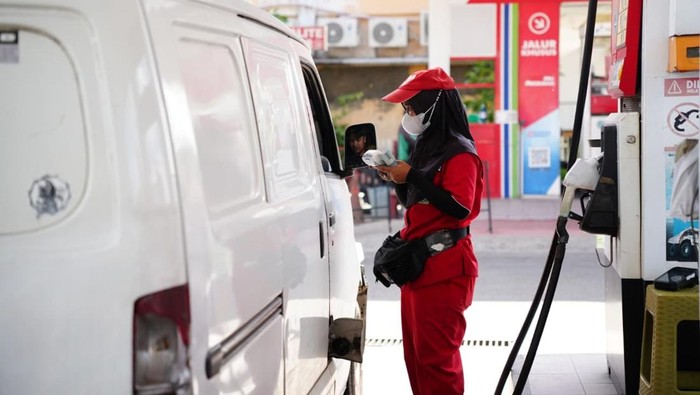 Melonjak Tajam, Harga BBM Terbaru 18 April 2026 Seluruh Indonesia