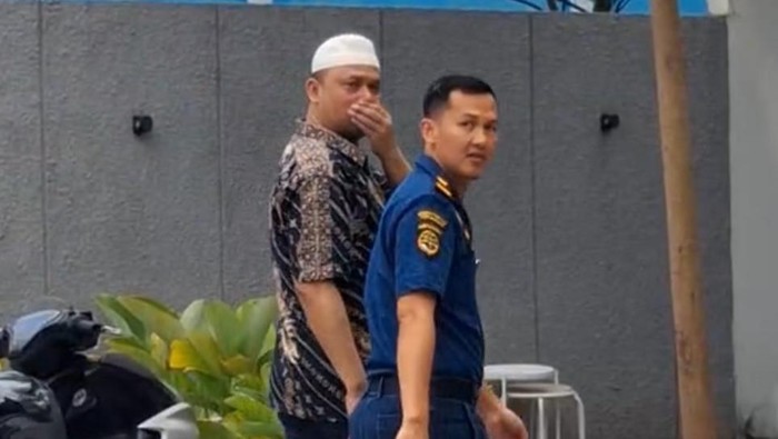 Napi Korupsi Keluyuran ke Coffee Shop, Petugas Rutan Kendari Disanksi