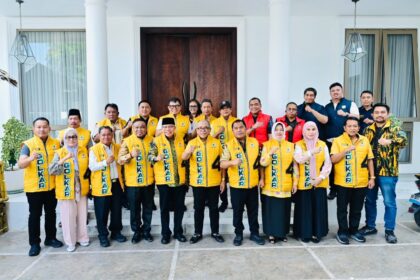Ilham Arief Sirajuddin (IAS) mengumpulkan pengurus DPD II Partai Golkar kabupaten/kota se-Sulawesi Selatan serta organisasi sayap Golkar dalam pertemuan konsolidasi di kediamannya di Jalan Batu Putih, Makassar, Minggu (28/6/2026).