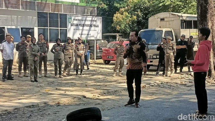 Legislator Parepare Ikut Aksi Massa, Desak Satpol PP Tegakkan Perda Tanpa Tebang Pilih