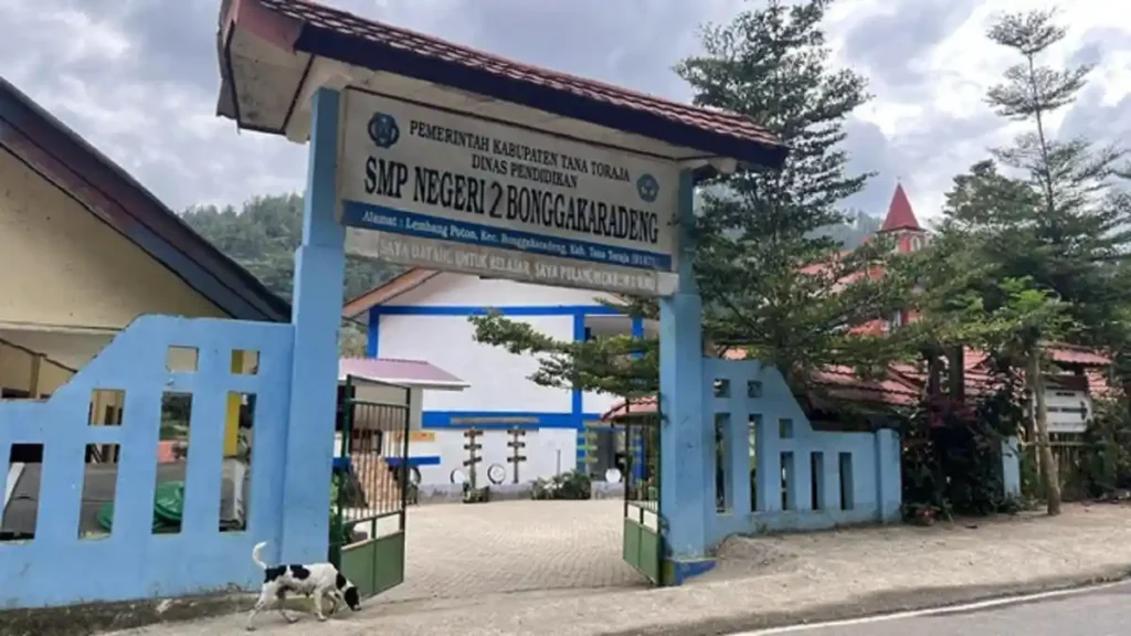 Kepsek SMPN di Toraja Larang Siswi Pakai Jilbab, Disdik Siapkan Sanksi