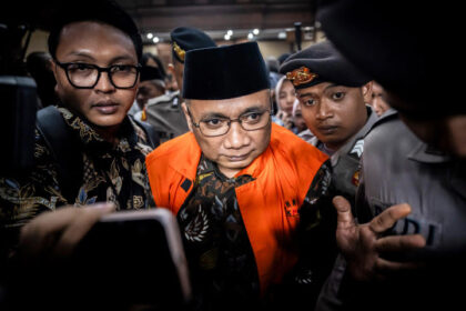 KPK Dakwa Yaqut Terima Rp4,8 Miliar dari Pengaturan Kuota Haji, Rugikan Negara Rp622 Miliar