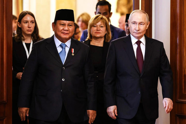 Prabowo–Putin Dijadwalkan Bertemu di Vladivostok Rusia