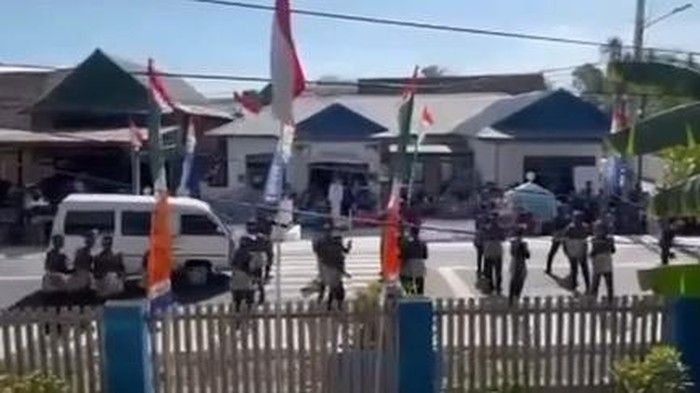 Sopir Diduga Hilang Kesadaran, Mobil Tabrak Peserta Gerak Jalan di Sidrap