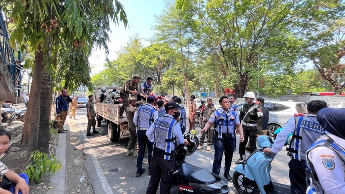 Dishub Tertibkan 25 Motor, Tilang ETLE Menanti
