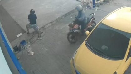 Dua Pria Curi Meteran Air PDAM di Makassar
