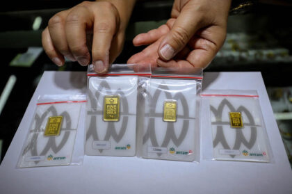 Harga emas Antam anjlok Rp 25 ribu ke Rp 2,6 juta/gram, di Galeri24 Rp 2,57 juta