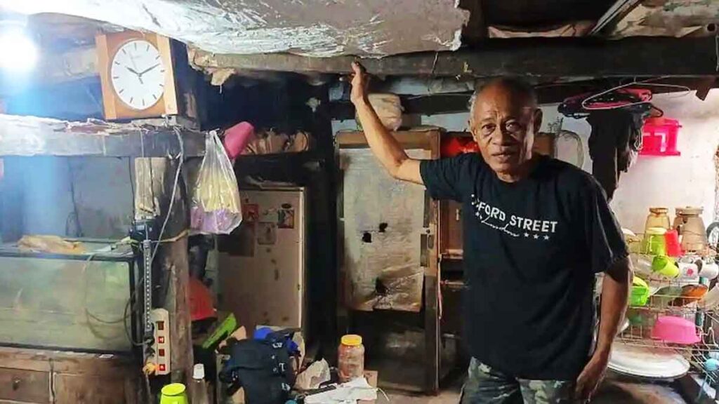 Rumah Reyot, Warga Makassar Tak Dapat Bantuan karena Tercatat Desil 6-10