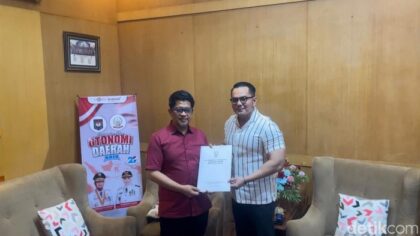 DPRD Gowa Terima SK Pemberhentian Husniah, Darmawangsyah Disiapkan Jadi Bupati Definitif